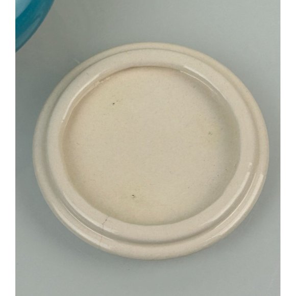 Vintage Ceramic Footed Trinket Box w/ Lid, Blue Floral PH Signed Mid-Century - Picture 10 of 13